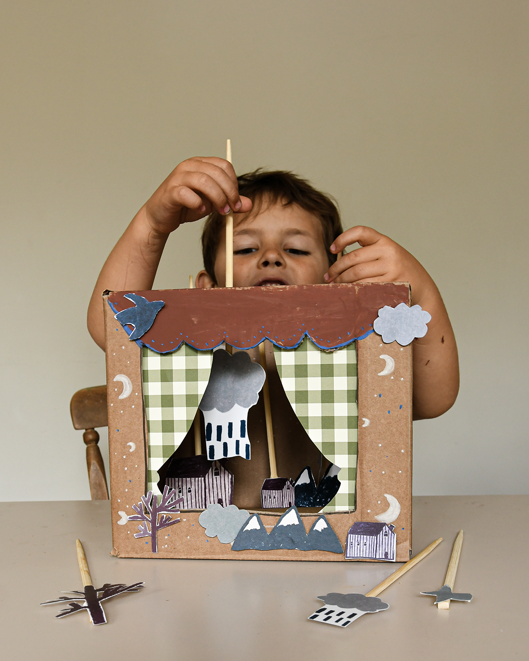 Cosy Wild Homemade Puppet Show (Free Download)